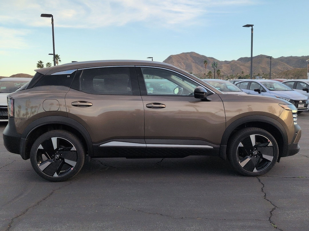 New 2026 Nissan Kicks SR SUV