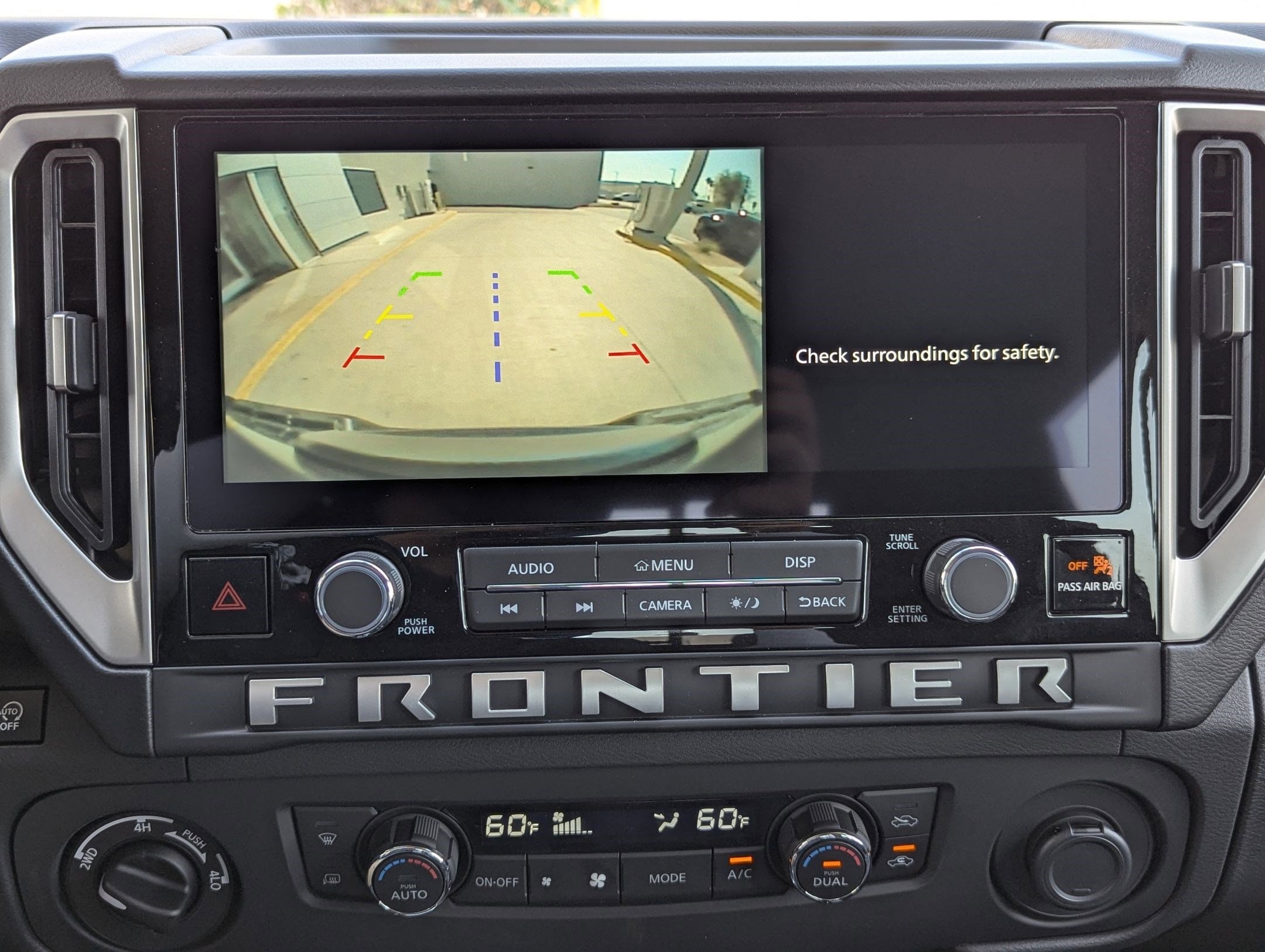 2025 Nissan Frontier SV - Photo 17
