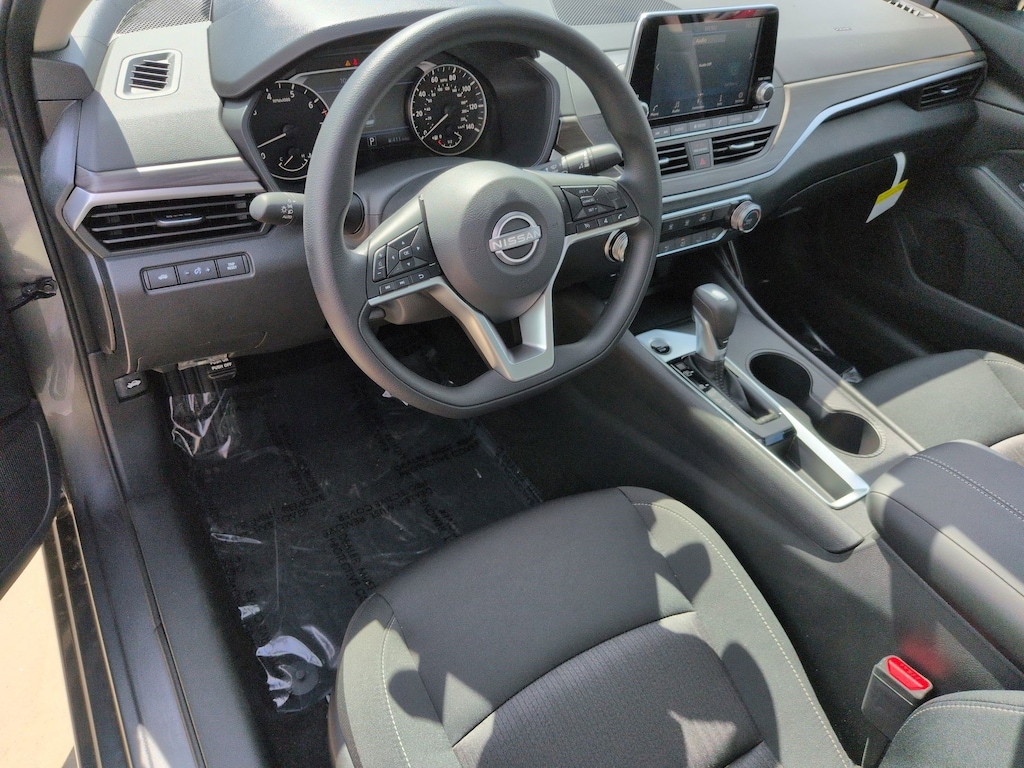 New 2026 Nissan Altima 2.5 SV Sedan