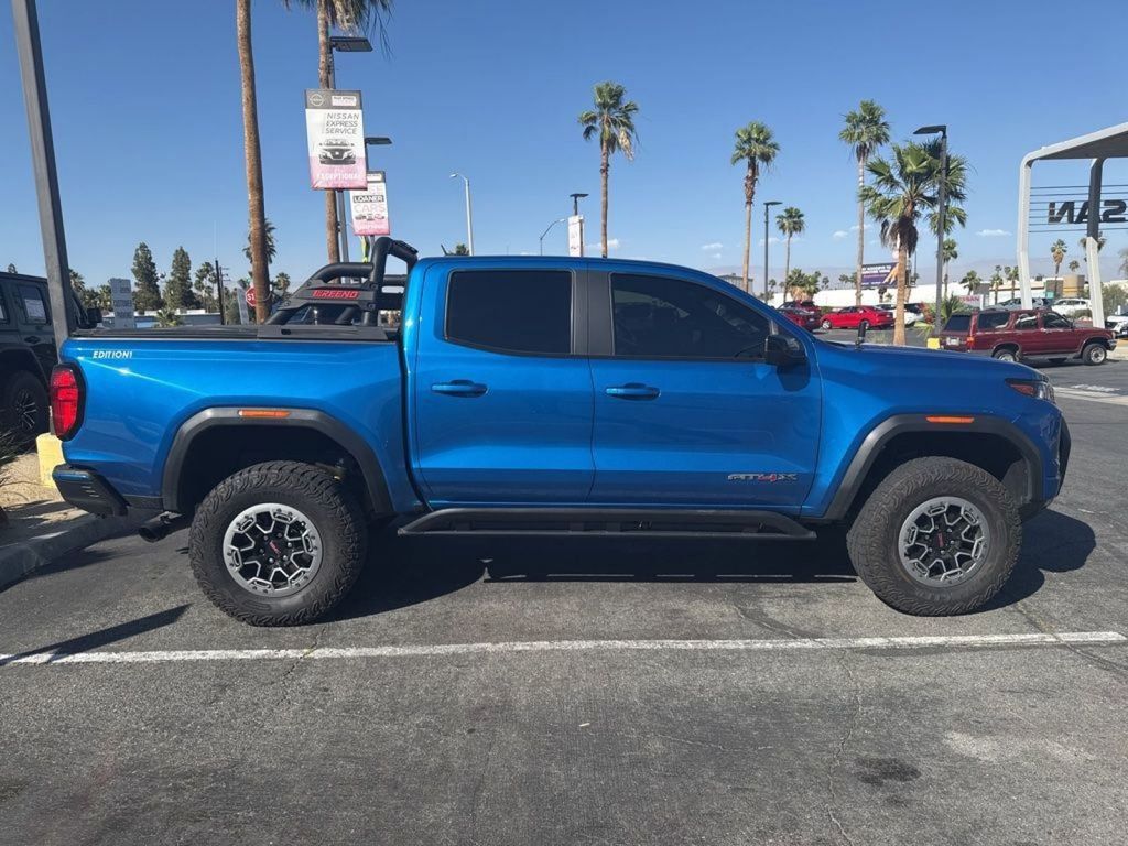 2023 GMC Canyon AT4X photo 4