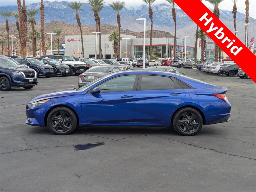 Used 2023 Hyundai Elantra Hybrid Blue Sedan