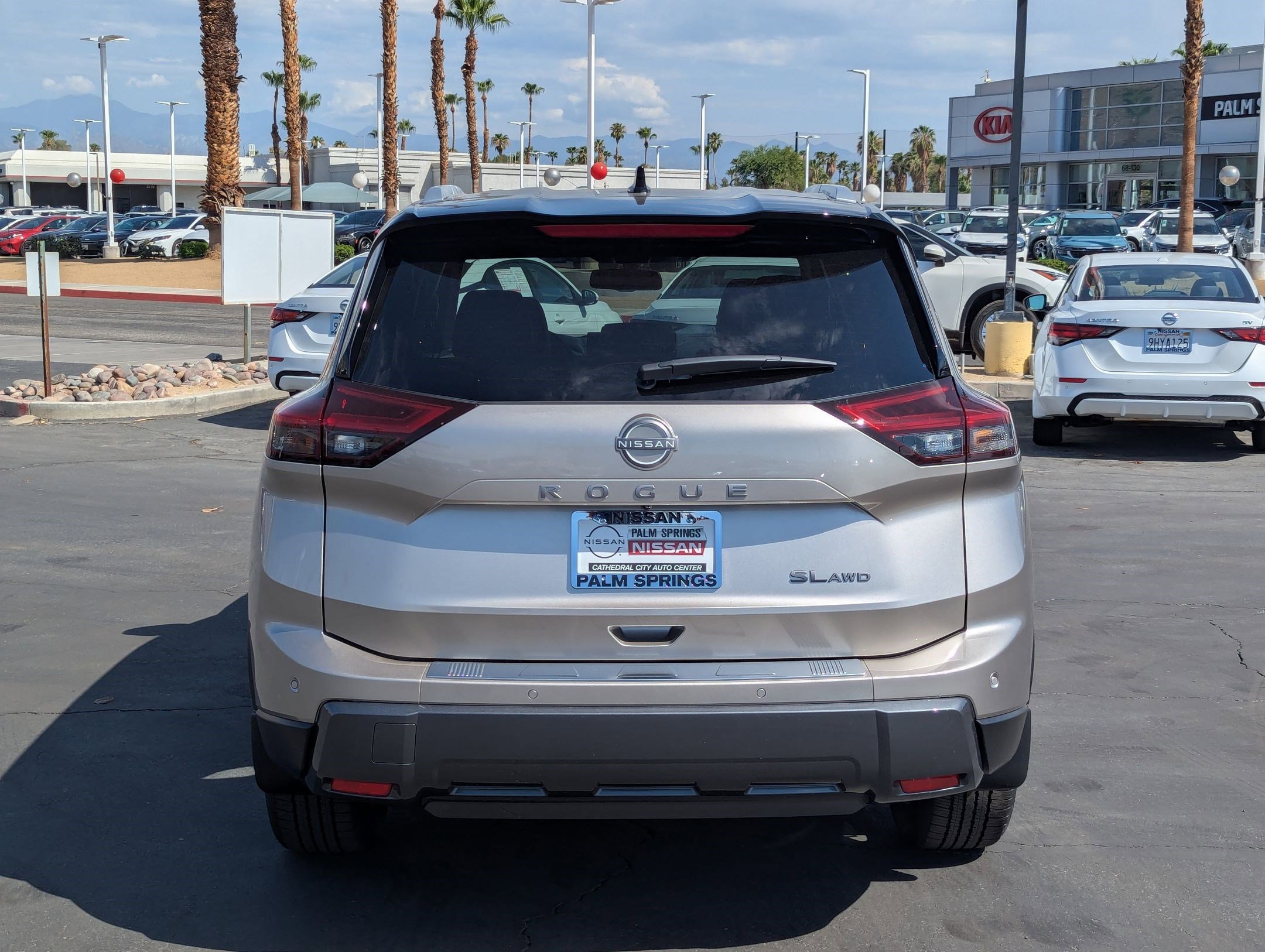 2025 Nissan Rogue SL photo 2