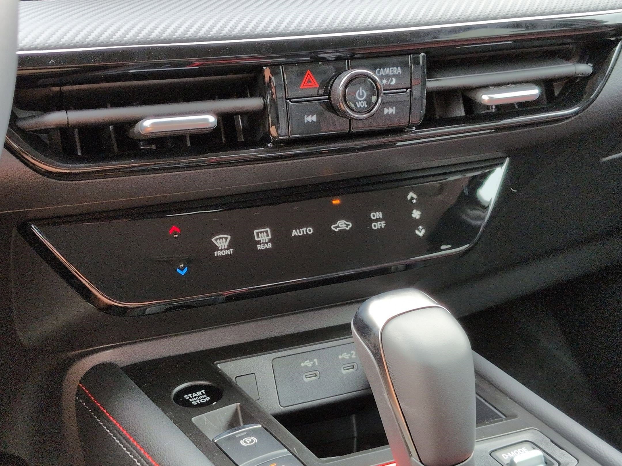 2026 Nissan KICKS SR - Photo 19