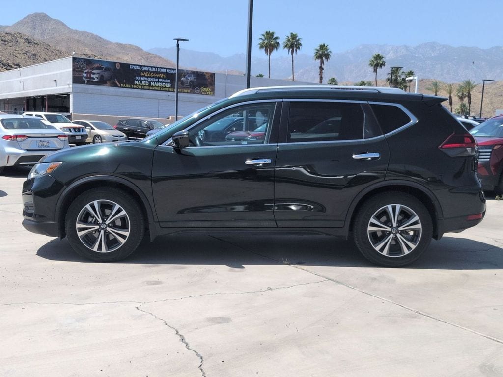 Used 2019 Nissan Rogue SV with VIN 5N1AT2MT2KC714365 for sale in Cathedral City, CA