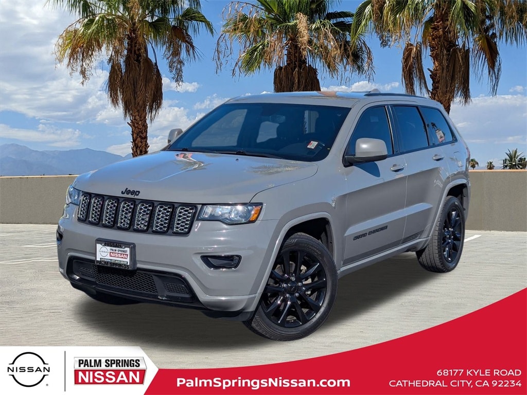 2020 Jeep Grand Cherokee Altitude's photo