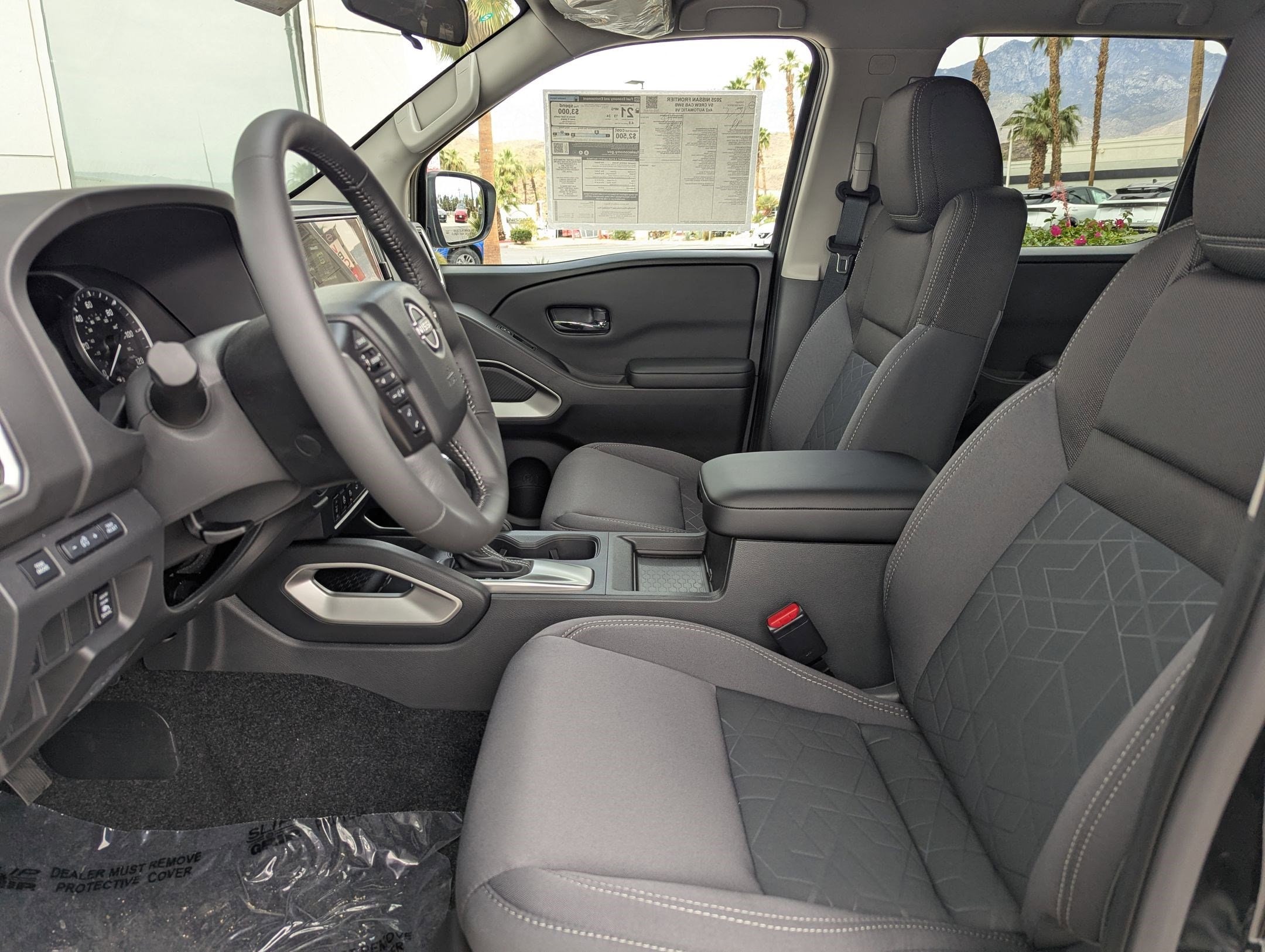 2025 Nissan Frontier SV - Photo 11