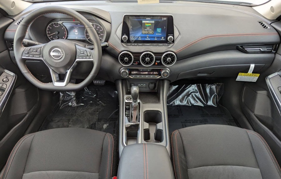 2025-nissan-sentra-interior.jpg