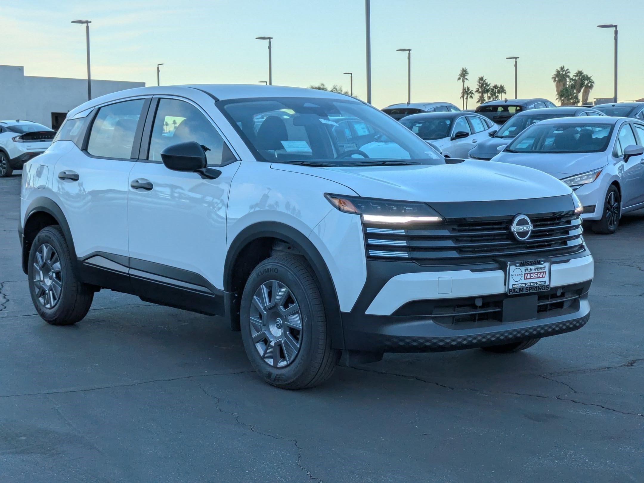 2026 Nissan KICKS S - Photo 6
