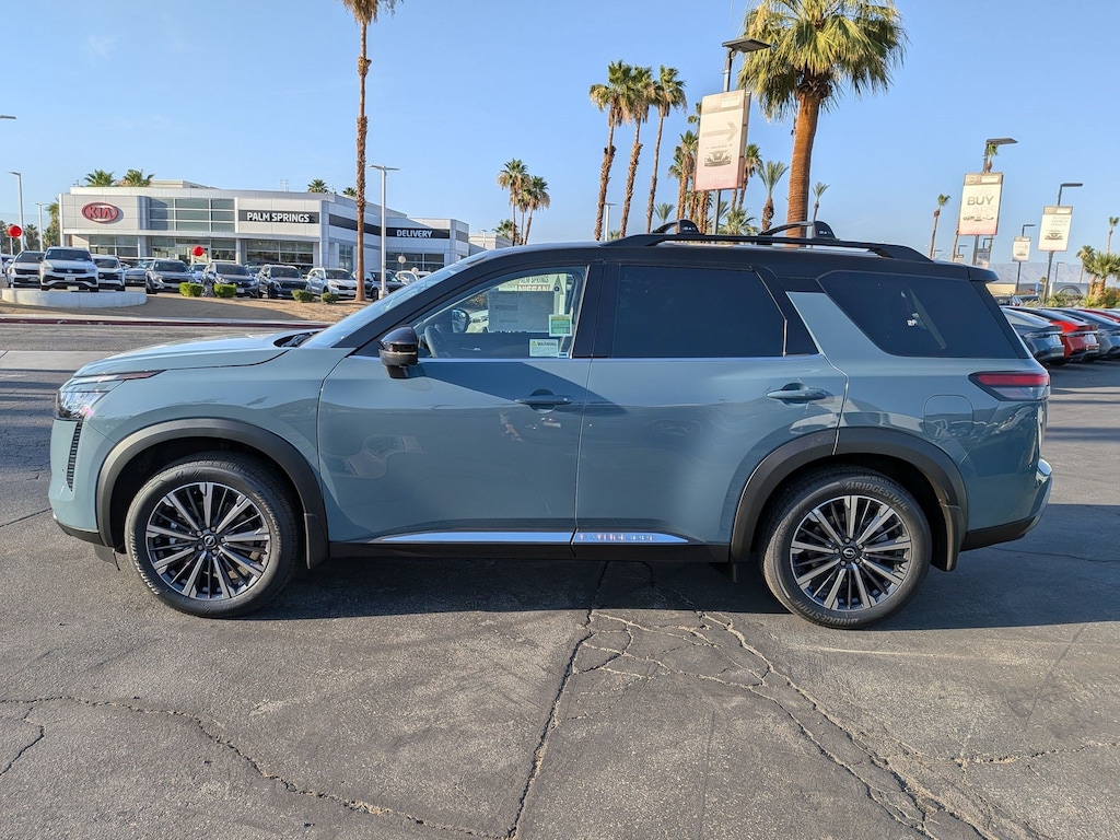New 2026 Nissan Pathfinder Platinum SUV