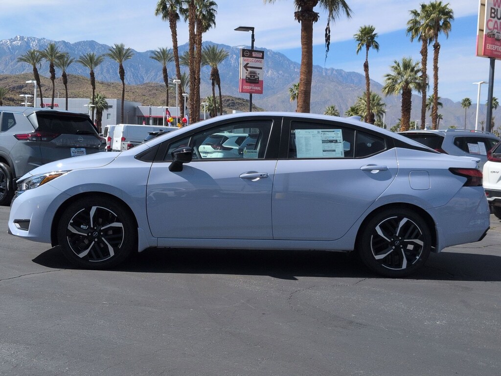 New 2025 Nissan Versa 1.6 SR Sedan