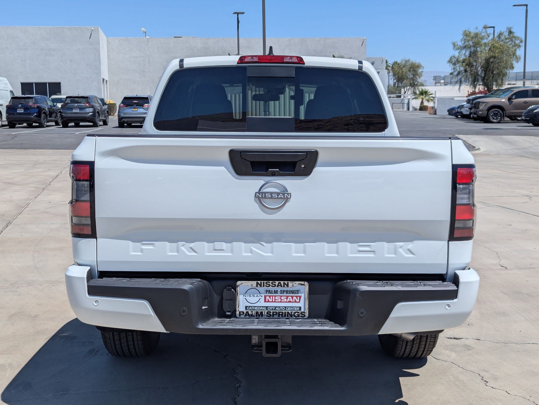 2025 Nissan Frontier SV photo 4