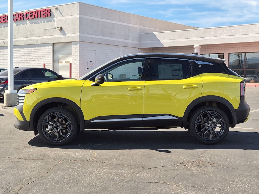 New 2026 Nissan Kicks SR SUV