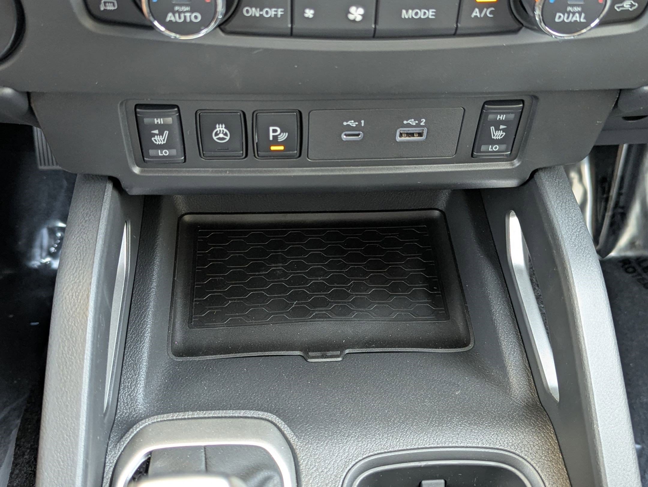 2025 Nissan Frontier SV - Photo 18