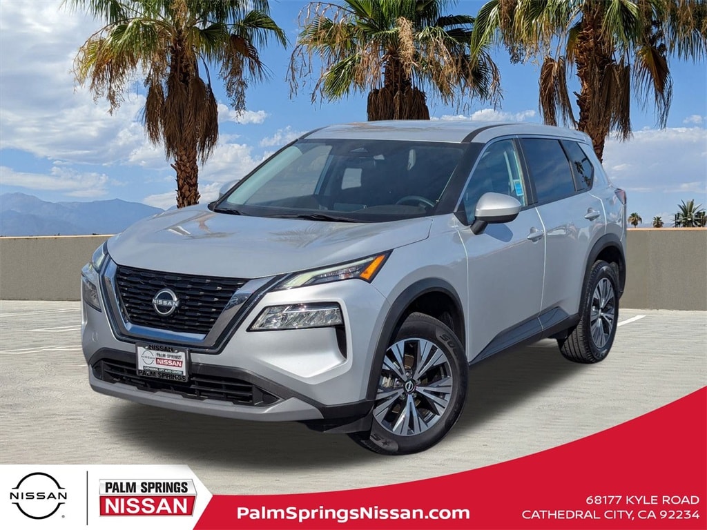 2023 Nissan Rogue SV's photo