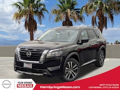 2025 Nissan Pathfinder Platinum SUV