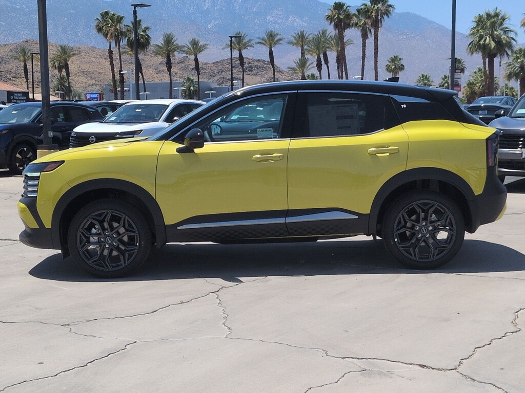 New 2026 Nissan Kicks SR SUV