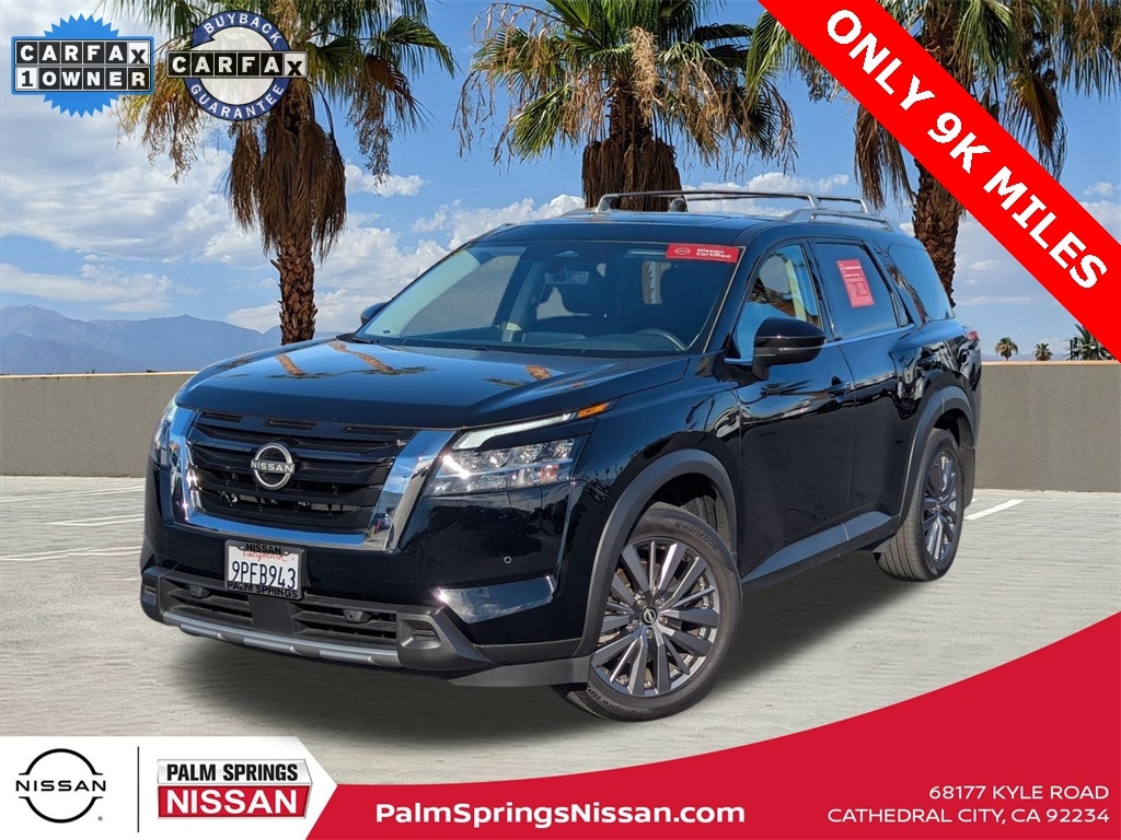 Used 2024 Nissan Pathfinder SL SUV