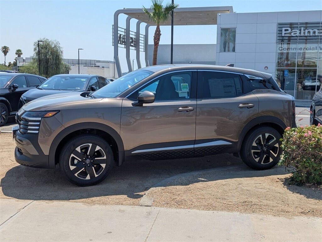 2025 Nissan Kicks SV photo 3