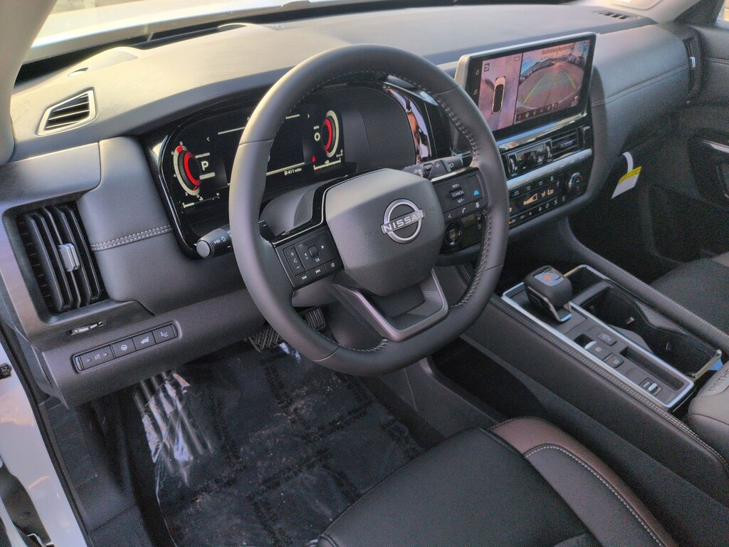 New 2026 Nissan Pathfinder Platinum SUV