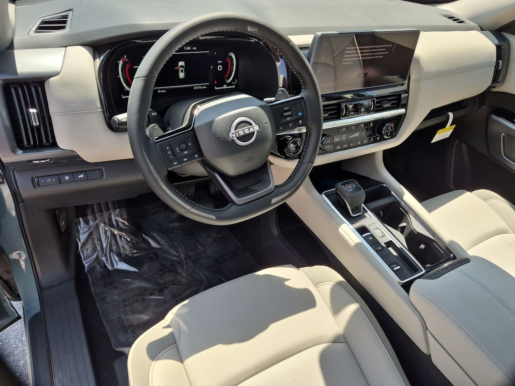 New 2026 Nissan Pathfinder SL SUV
