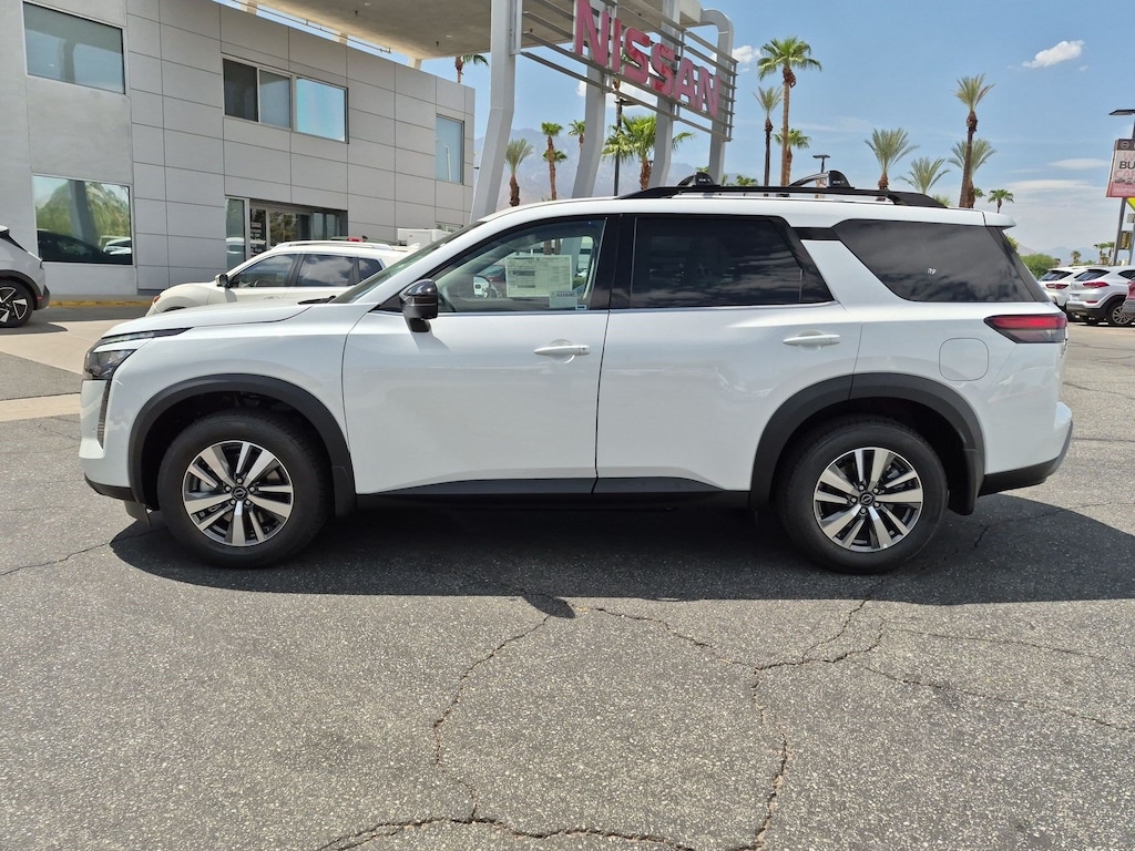 New 2026 Nissan Pathfinder SL SUV