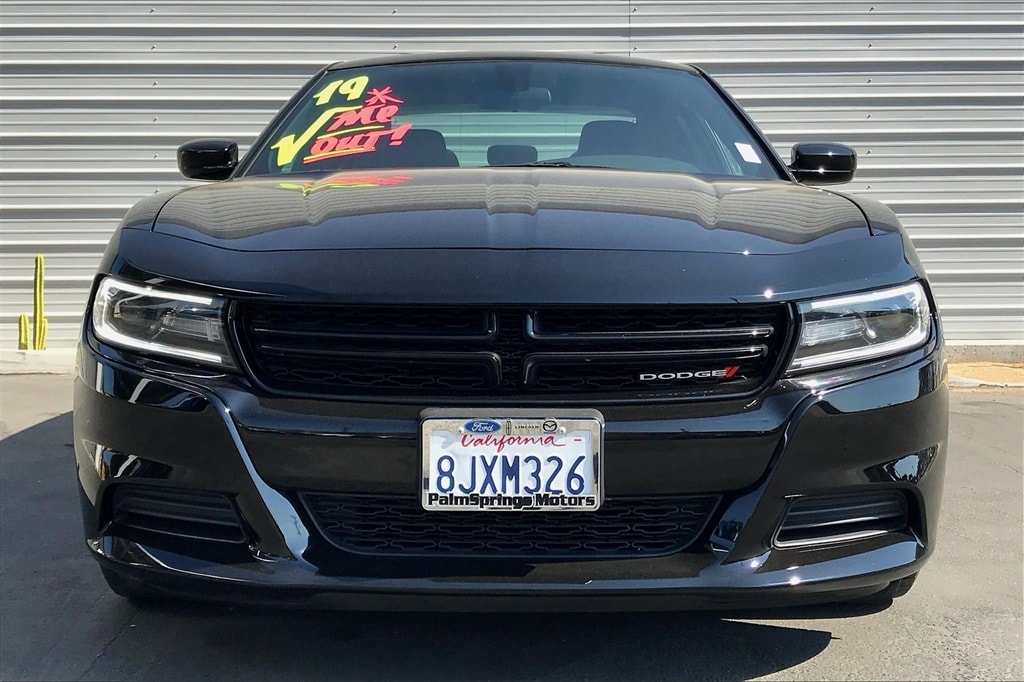 Used 2019 Dodge Charger SXT with VIN 2C3CDXBG4KH664681 for sale in Cathedral City, CA