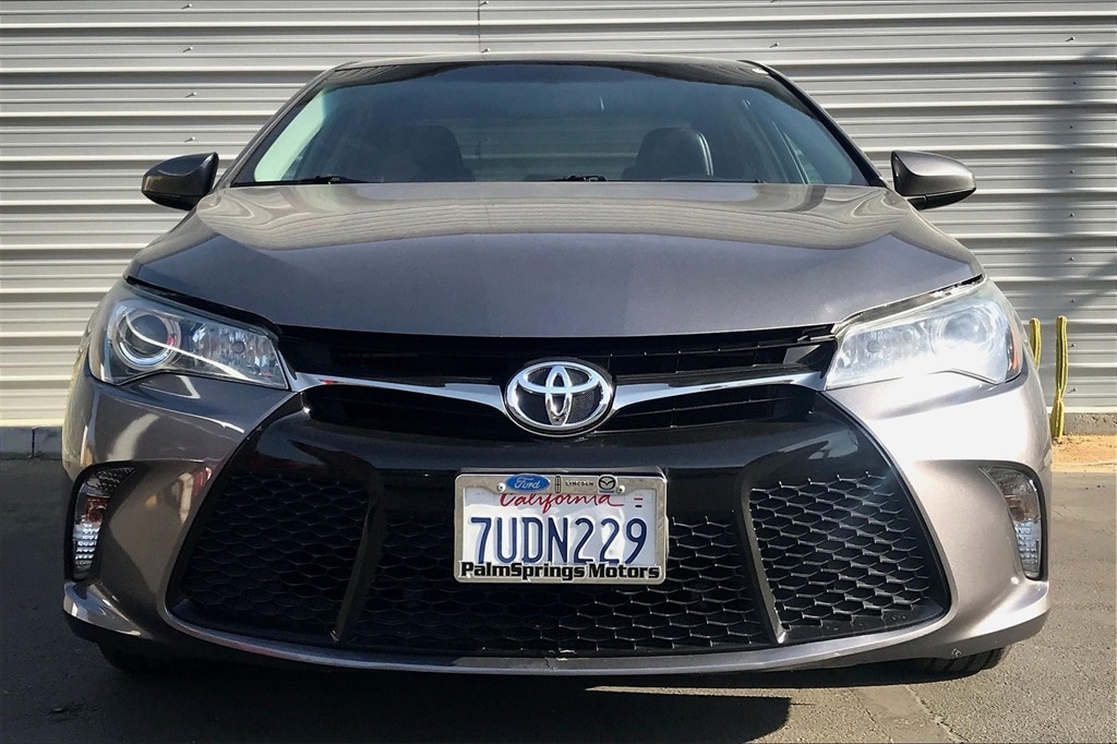 Used 2017 Toyota Camry SE with VIN 4T1BF1FK4HU652786 for sale in Cathedral City, CA