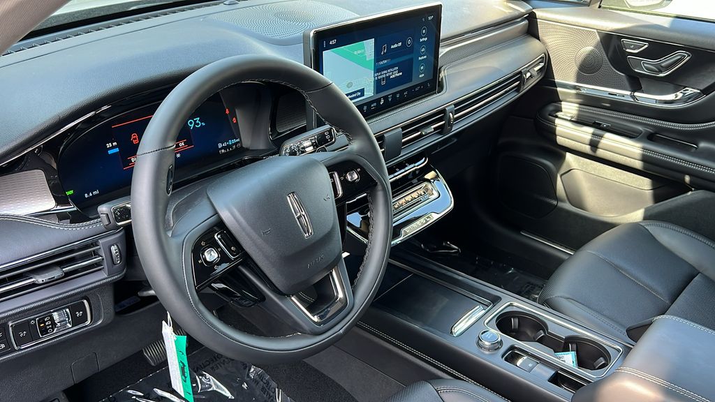 2025 Lincoln Corsair Grand Touring - Photo 17