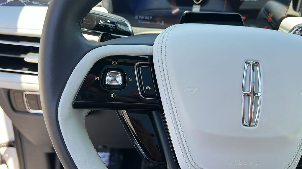2026 Lincoln Aviator Black Label - Photo 22