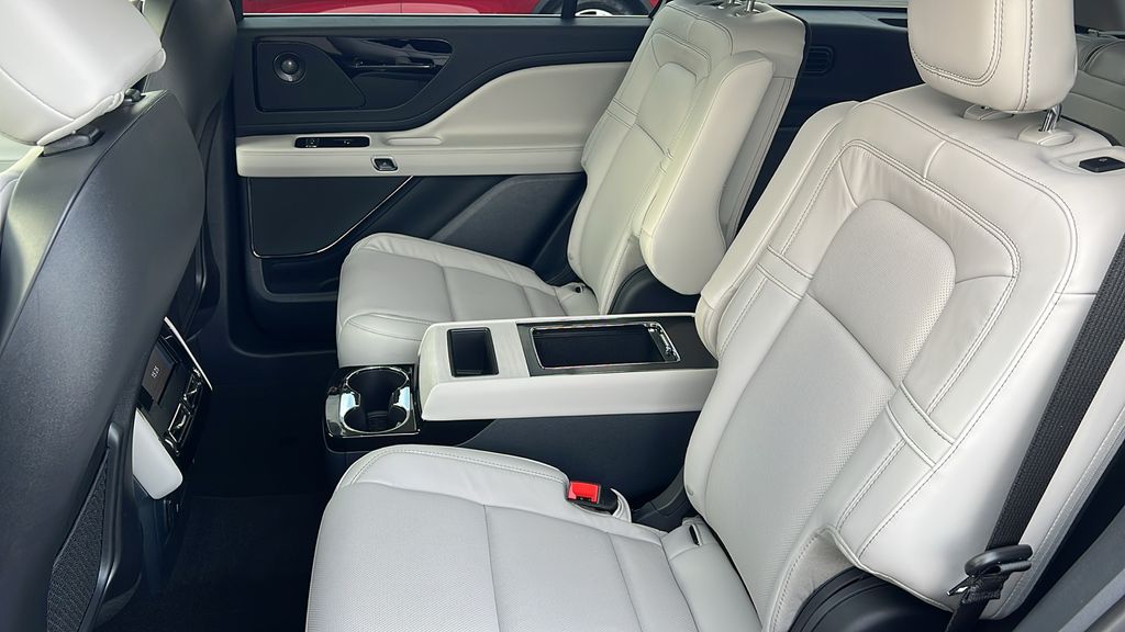 2026 Lincoln Aviator Reserve - Photo 9
