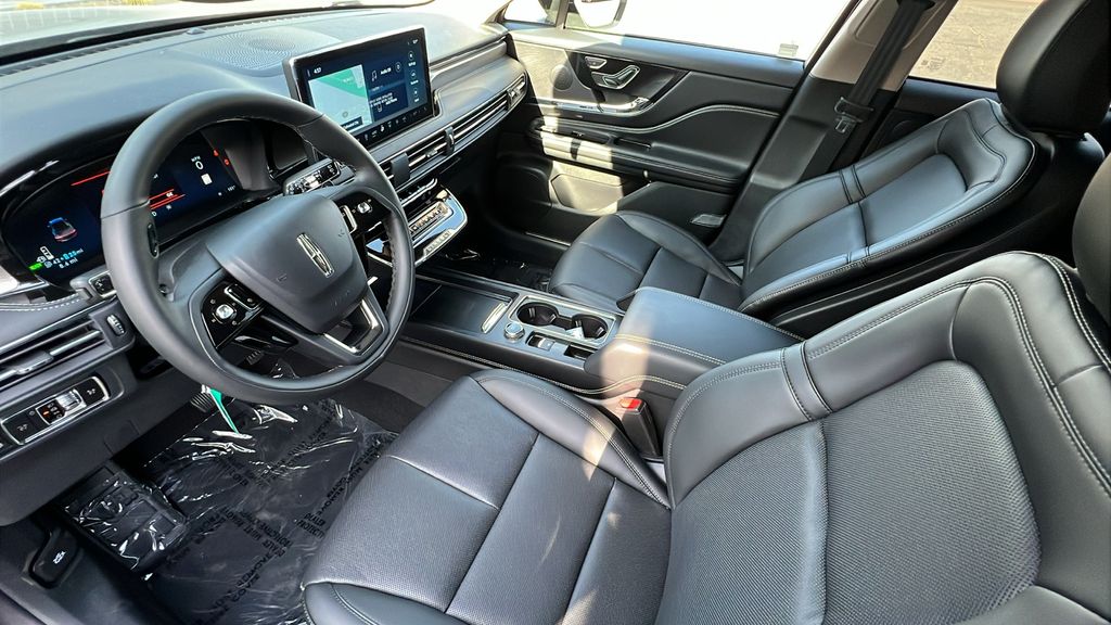 2025 Lincoln Corsair Grand Touring - Photo 16
