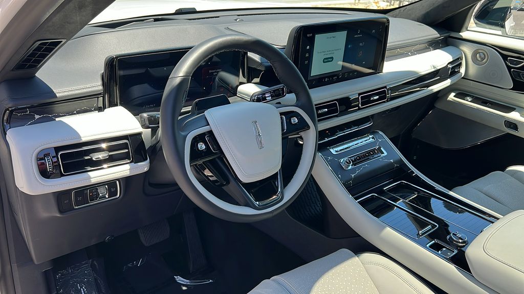 2026 Lincoln Aviator Black Label - Photo 14