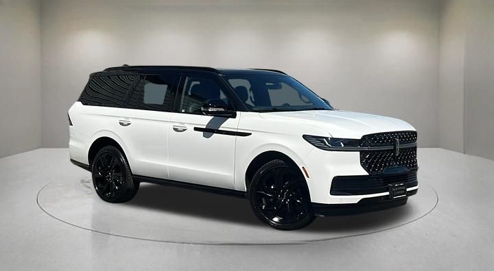 2026 Lincoln Navigator Black Label 4WD's photo