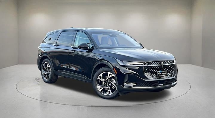 2026 Lincoln Nautilus Reserve's photo