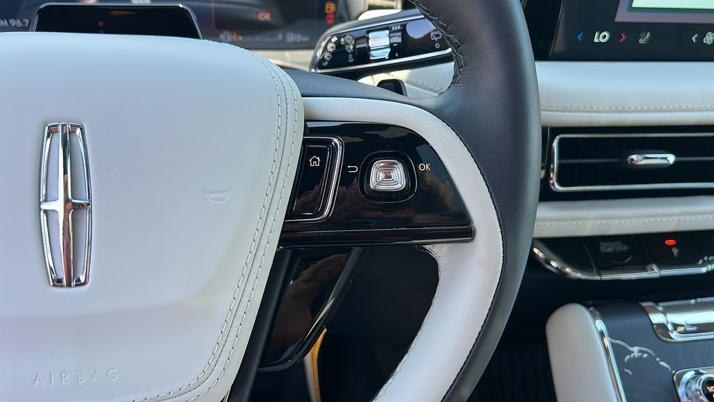 2026 Lincoln Aviator Black Label - Photo 21