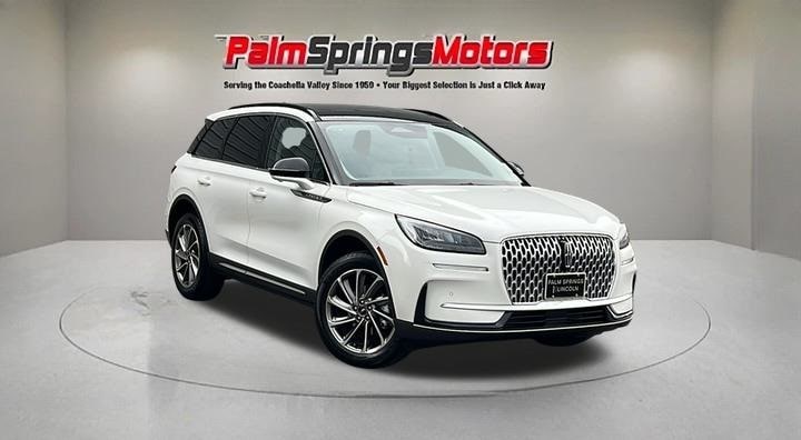 2025 Lincoln Corsair Premiere's photo