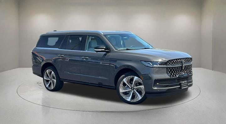2026 Lincoln Navigator Black Label L 4WD's photo