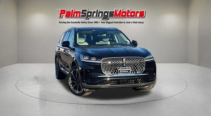 2025 Lincoln Aviator Reserve's photo