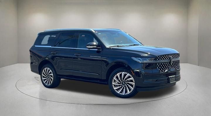2026 Lincoln Navigator Black Label 4WD's photo