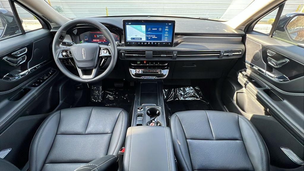2025 Lincoln Corsair Grand Touring - Photo 13