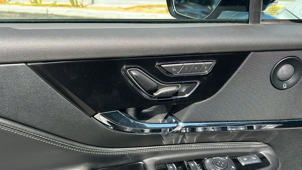 2025 Lincoln Corsair Reserve - Photo 20