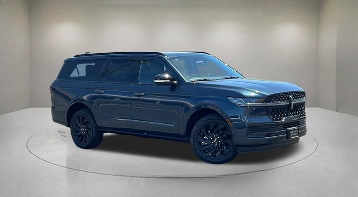 2026 Lincoln Navigator Reserve L 4WD's photo