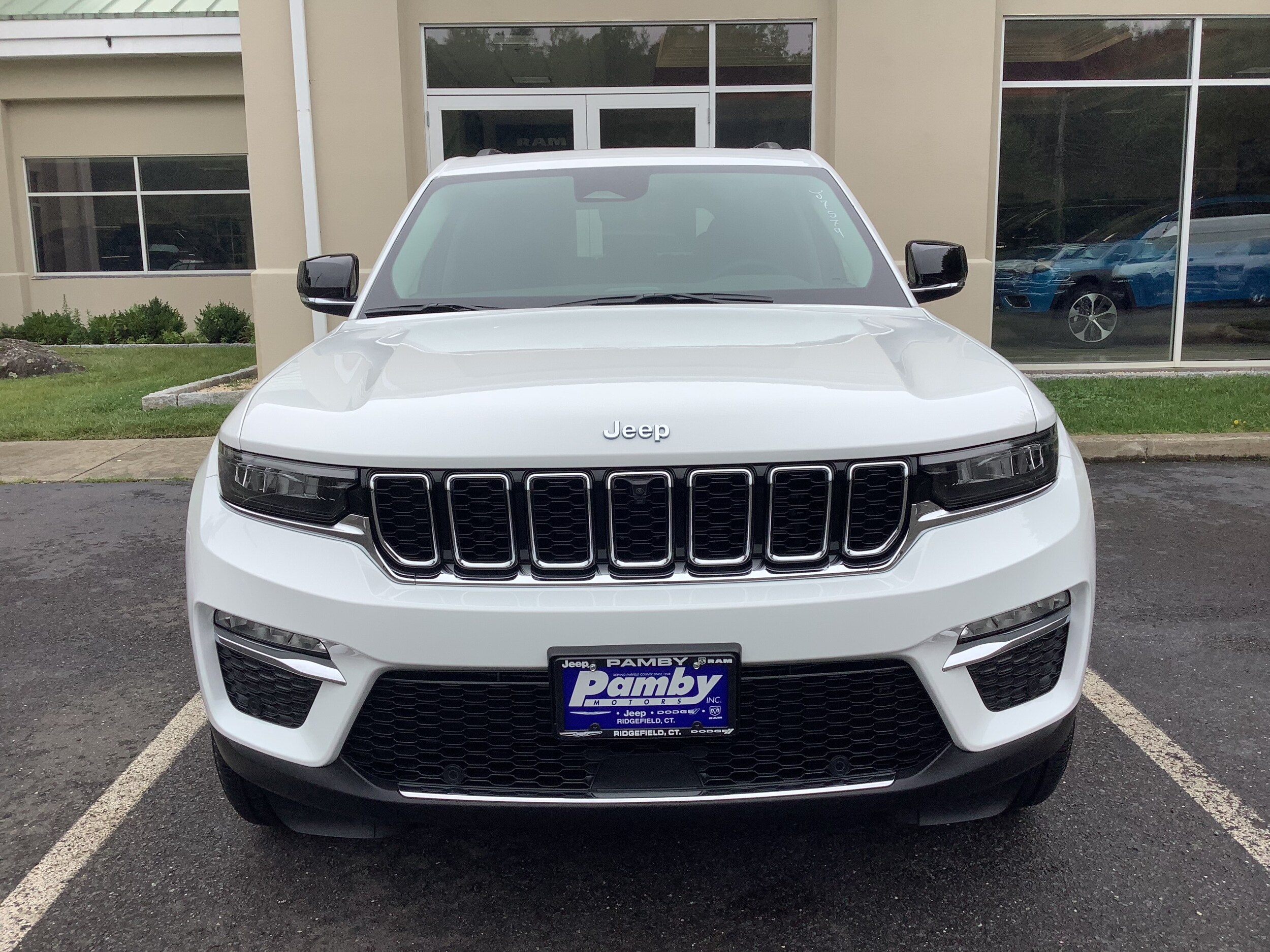 2023 Jeep Cherokee 4xe Sport photo 2