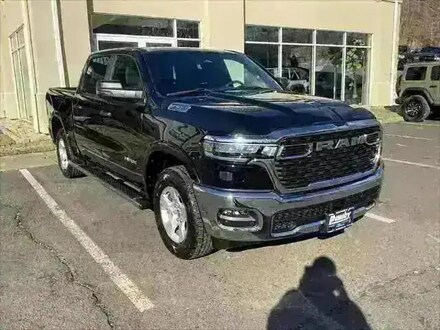 2025 Ram 1500 BIG HORN CREW CAB 4X4 5'7 BOX Pickup