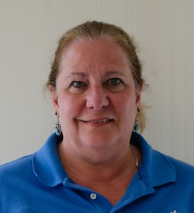 Staff member Barbara Jones from ID_f2de578a9464