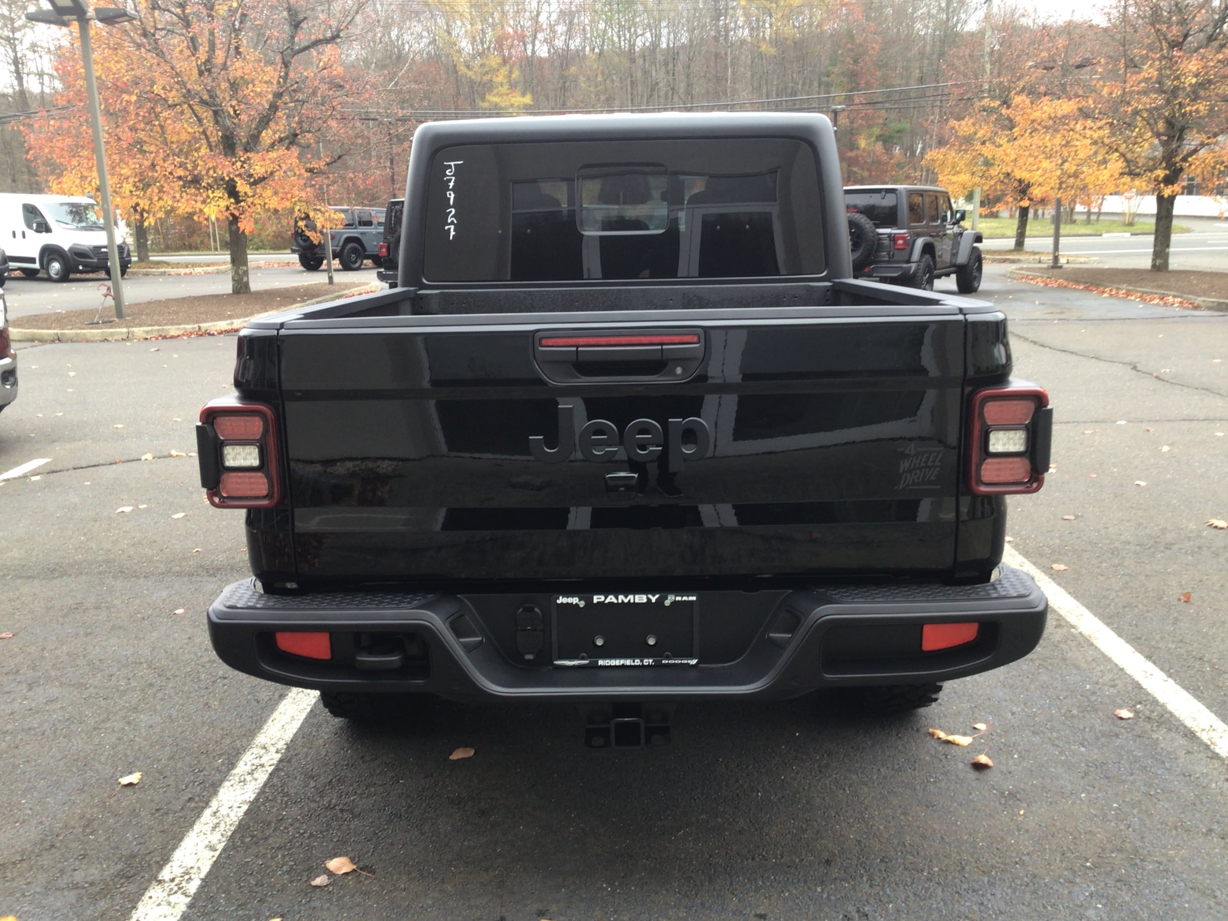 2026 Jeep Gladiator Willys - Photo 6