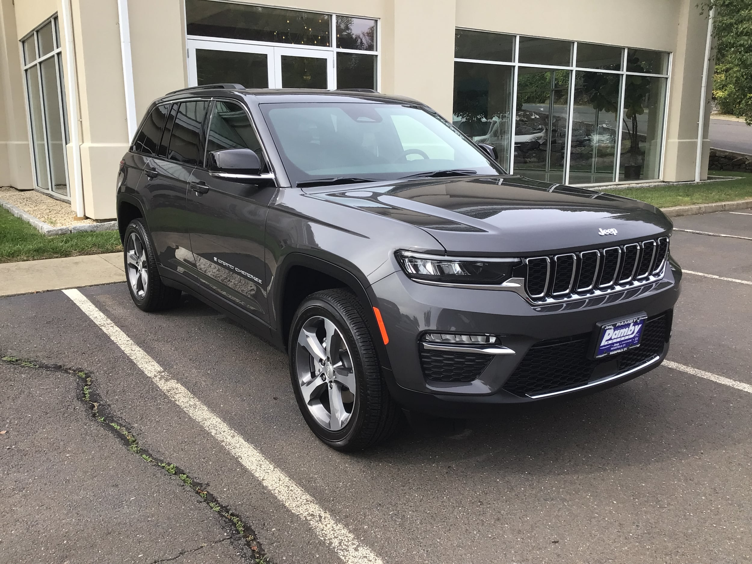 2025 Jeep Grand Cherokee Limited's photo
