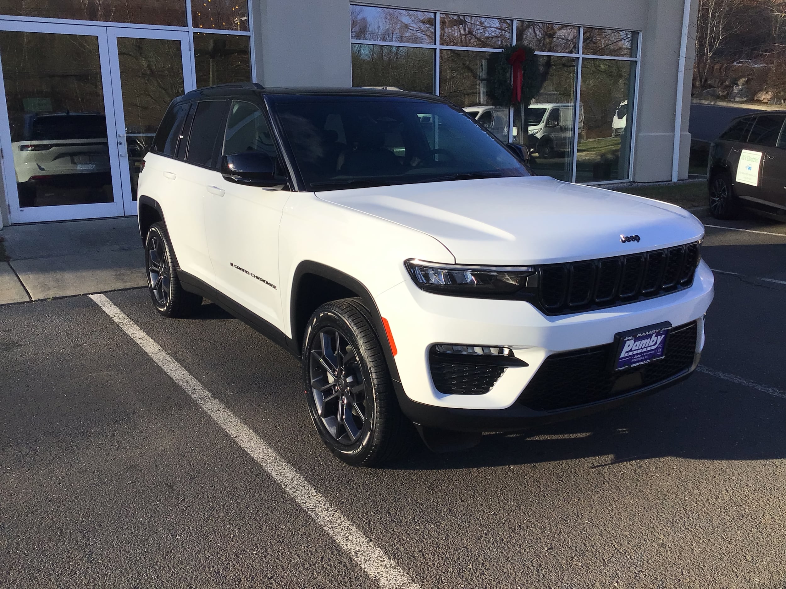 2025 Jeep Grand Cherokee Limited's photo