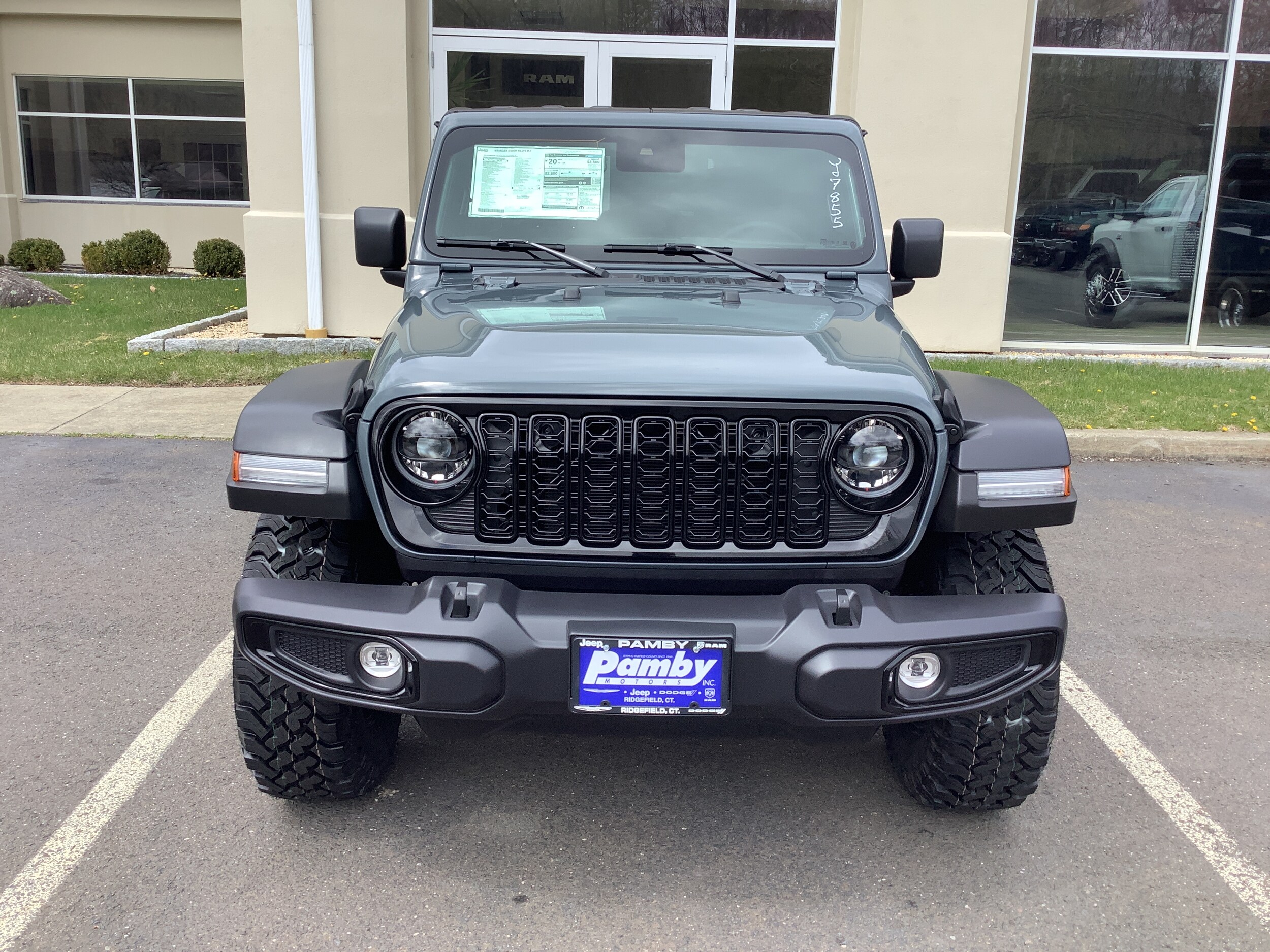 2025 Jeep Wrangler Willys photo 2