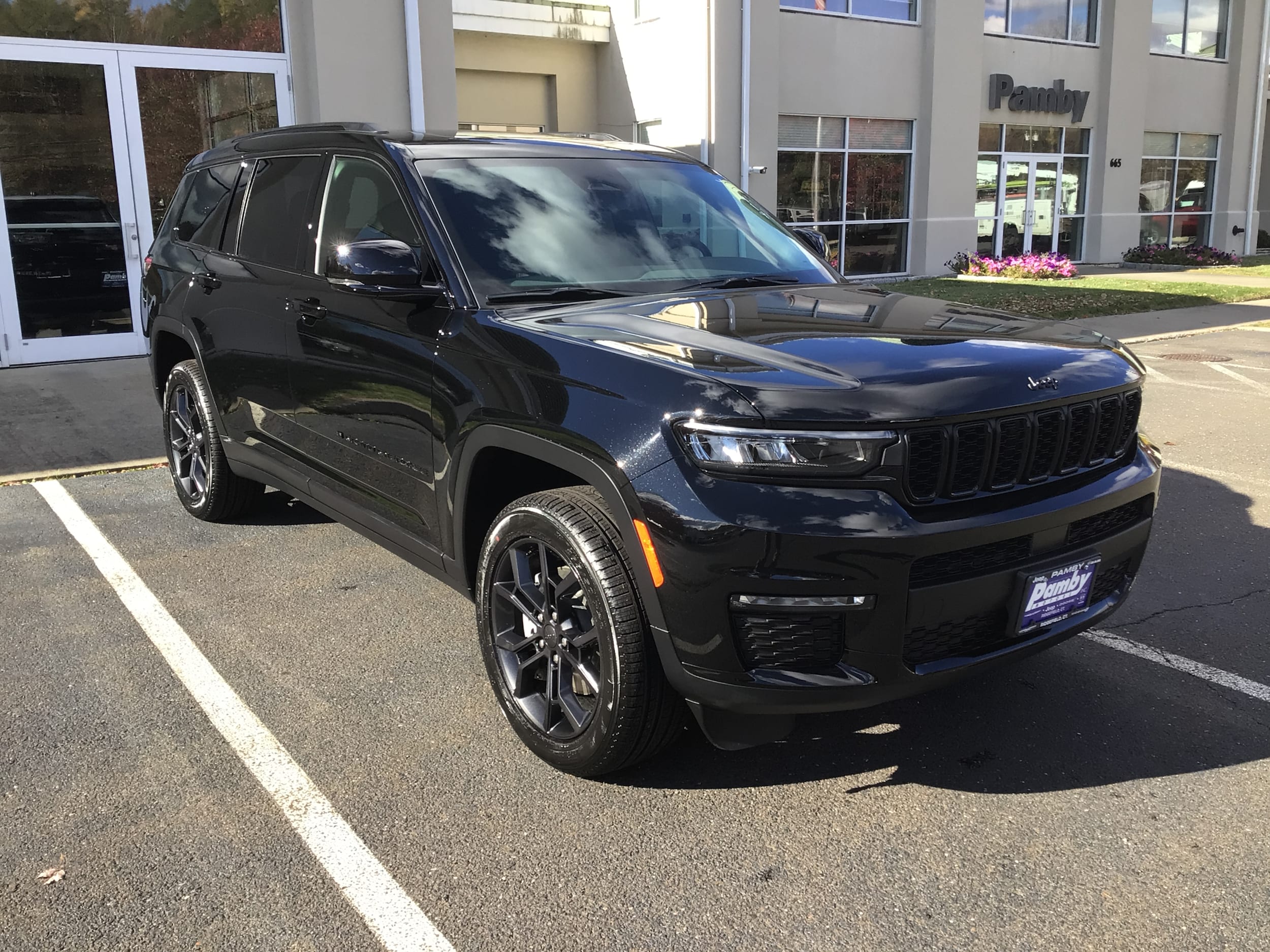 2025 Jeep Grand Cherokee L Limited's photo